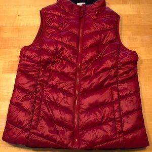 Gently used vest***unisex***size M (7/8)
